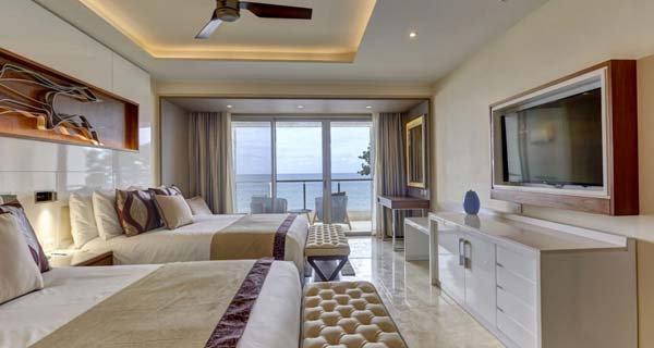 Royalton Negril Beach Luxury Junior Suite