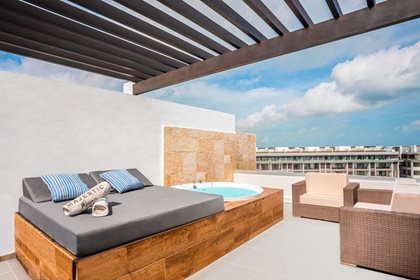 CUN-Majestic-Elegance-Costa-Mujeres-Room-Sky-View-Suite-Rooftop-Outdoor-Jacuzzi-003