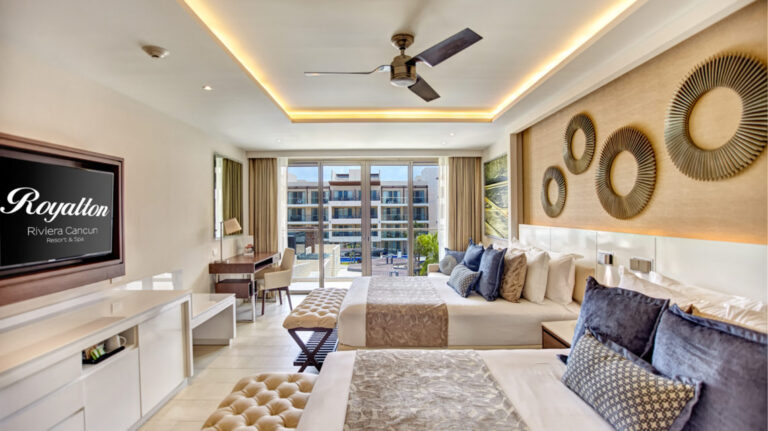 Royalton Riviera Cancun - Luxury Junior Suite