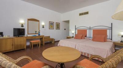 lg_hotel-playa-costa-verde-standard-room-83_15547182033