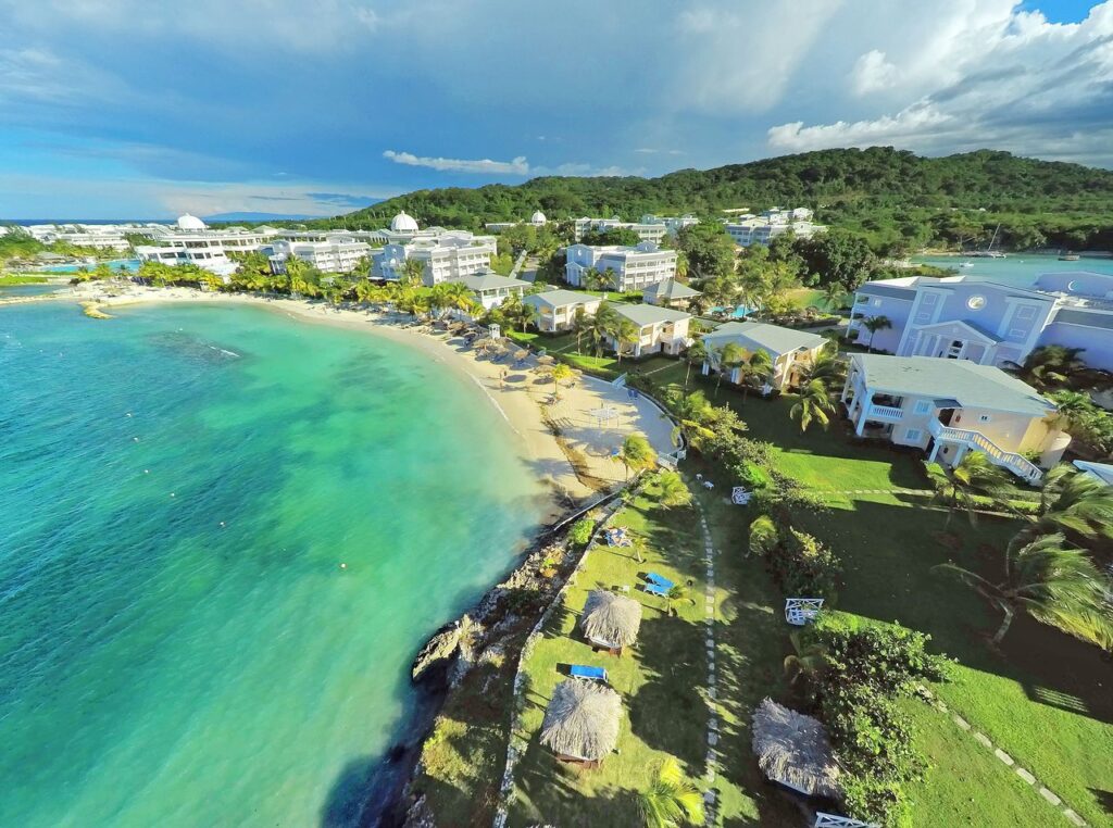 grand palladium lady hamilton