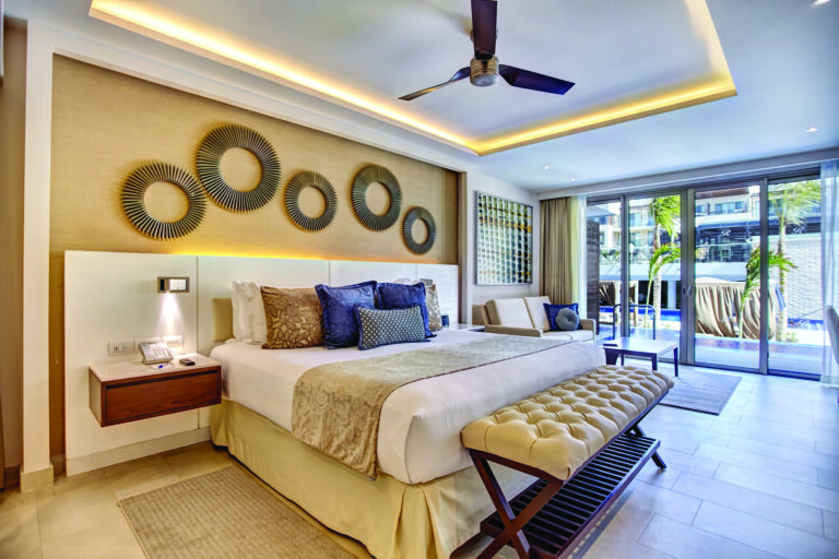 hideaway _rivieracancun_luxury_junior_suite