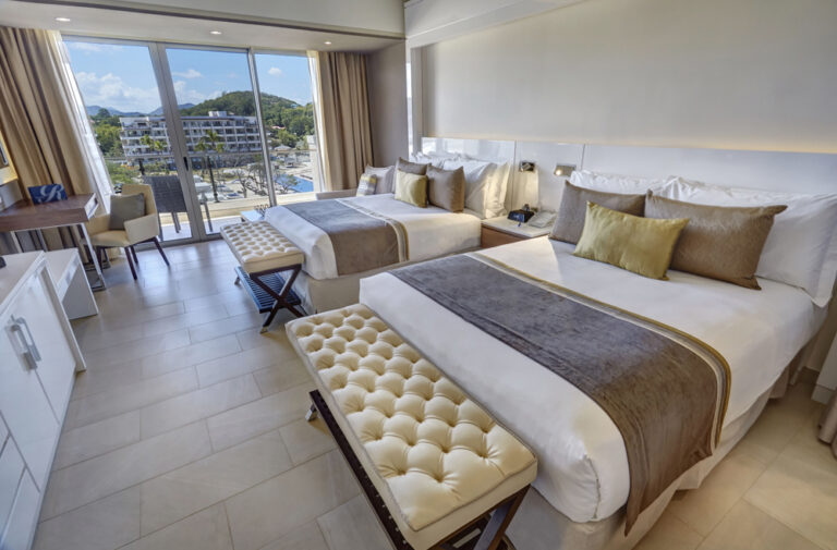 rsl_hideaway_luxury_suite_ocean_view-4-6257115203f5b