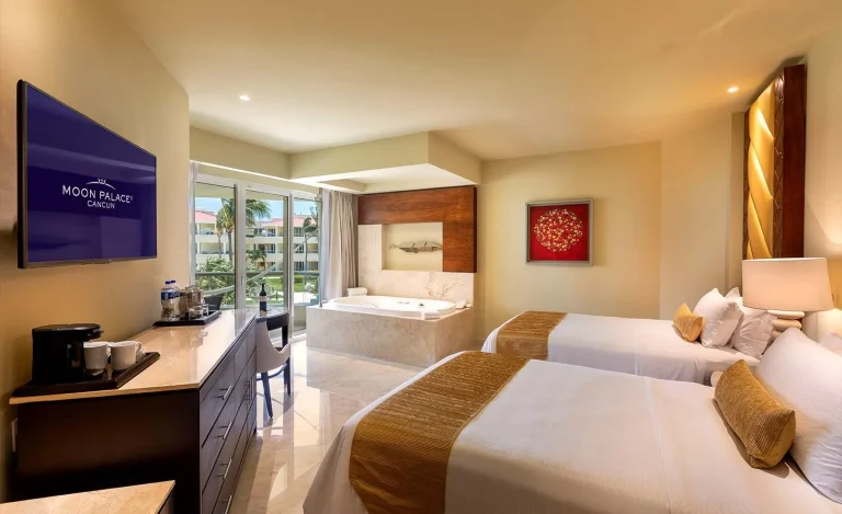 deluxe-garden-view-suite-moon-palace-cancun_a419e6c152