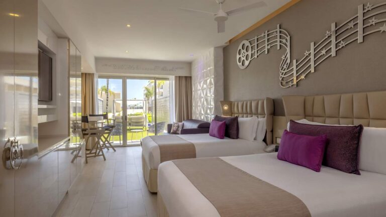 Planet hollywood cancun junior suite