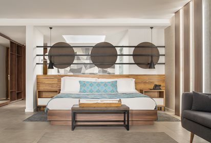 cun-majestic-elegance-costa-mujeres-room-js-outdoor-jac-01