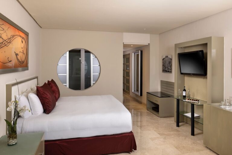 riv-paradisus-playa-del-carmen-room-js-gv-01