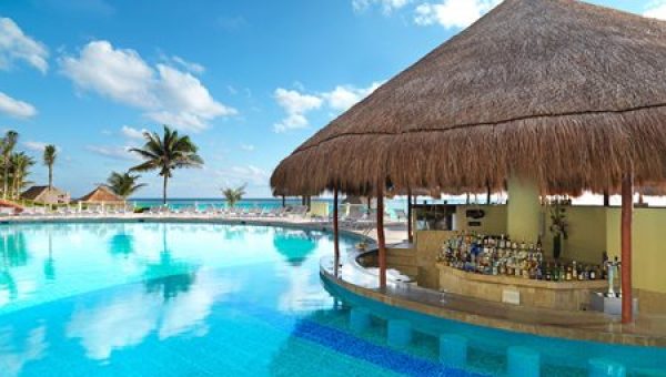 CUN-Paradisus-Cancun-Swim-Up-Bar-Fahreinheit-Pool-01 CUN-Paradisus-Cancun-Swim-Up-Bar-Fahreinheit-Pool-01