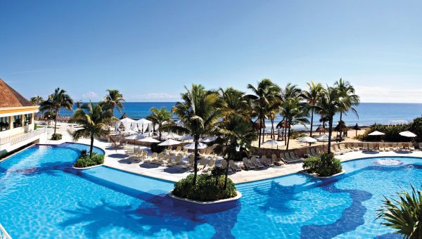 RIV-Luxury-Bahia-Principe-Akumal-Pool-016.jpg