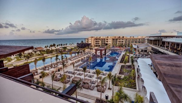 Royalton-Riviera-Cancun-An-Autograph-Collection-All-Inclusive-Resort-Casino-Adults-Only-Puerto-Morelos-Exterior (1) Royalton-Riviera-Cancun-An-Autograph-Collection-All-Inclusive-Resort-Casino-Adults-Only-Puerto-Morelos-Exterior (1)