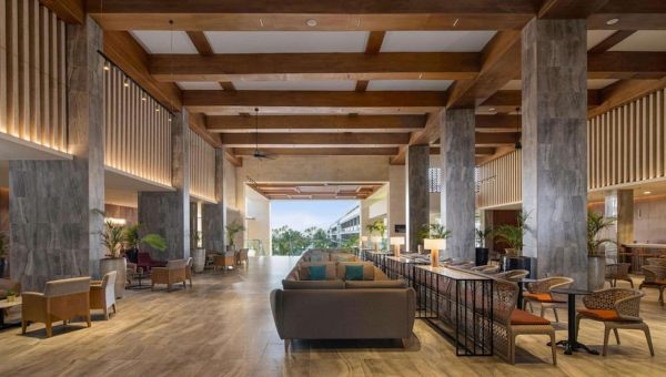 expedia_group-6342146-127185956-638806